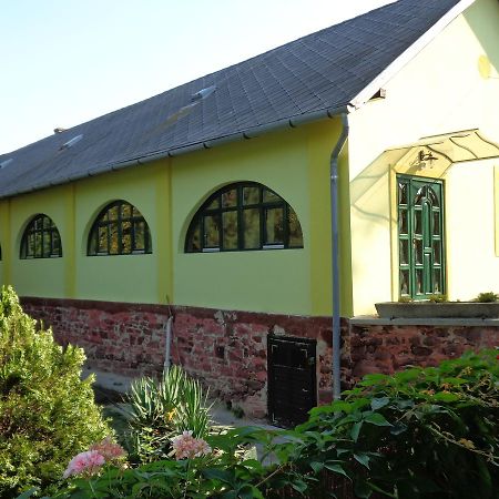 Bed and Breakfast Arnyas Park Apartmanhaz à Balatonalmádi Extérieur photo