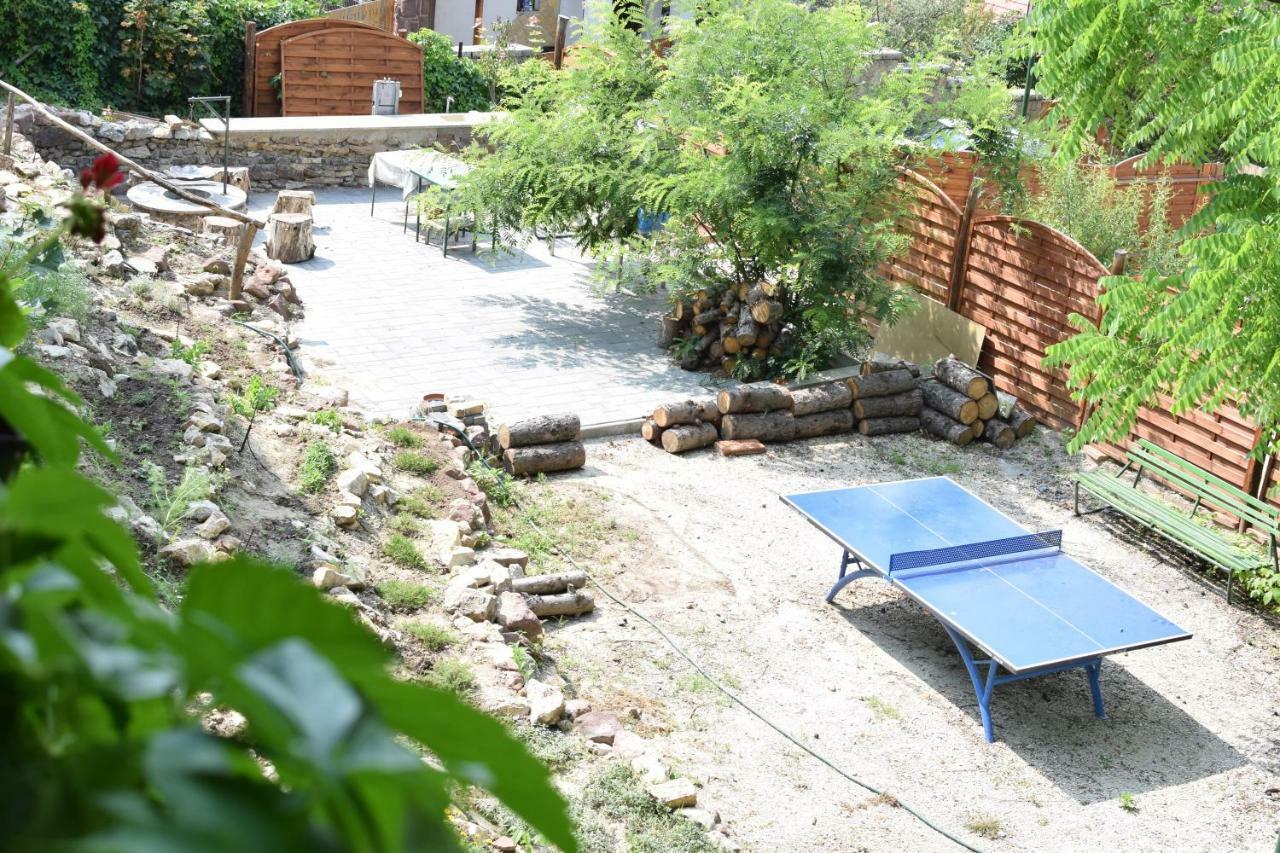 Bed and Breakfast Arnyas Park Apartmanhaz à Balatonalmádi Extérieur photo